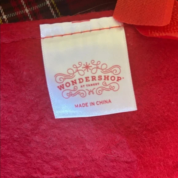 Christmas Tree Skit - Picture 3 of 6